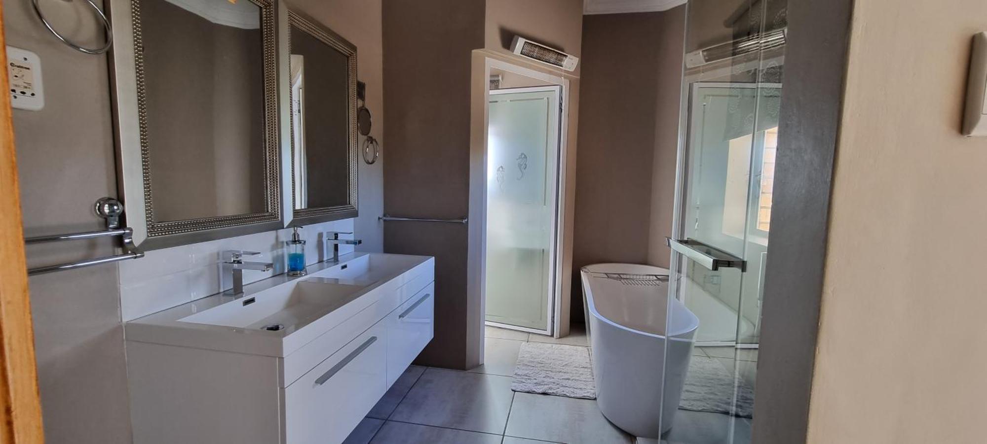 Kleinmond Panorama Holidays Exterior photo